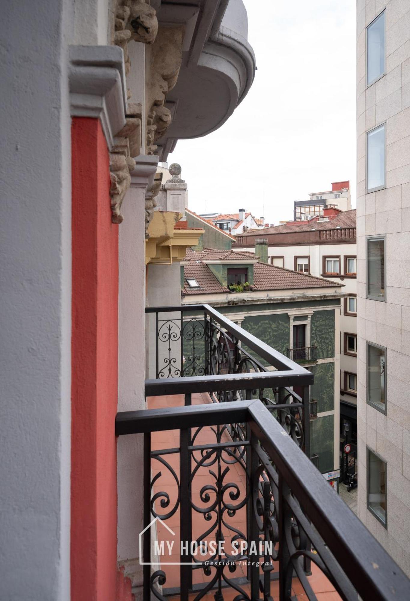 Myhousespain - Nuevo Apartamento En El Centro Gijón Eksteriør bilde